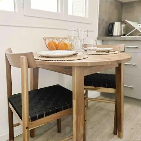 Le Diderot : 2 Prs, 10 Min Plages, Parking Appartement