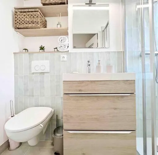 Apartamento Le Diderot : 2 Prs, 10 Min Plages, Parking Antibes